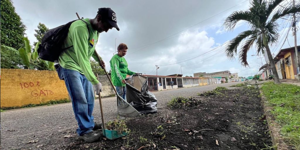 Alcaldía-elimina-vertedero-improvisado-en-el-sector-Terrazas-de-Paramaconi