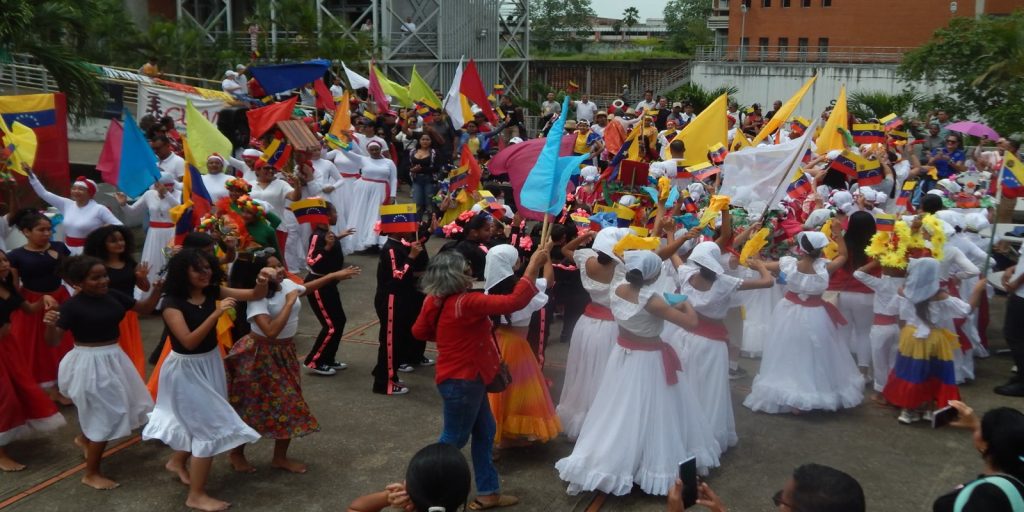 Con-sones,-cantos-y-bailes-el-Instituto-de-Cultura-celebró-Día-de-San-Juan