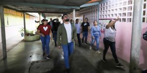 Gobernador-Ernesto-Luna-supervisó-sede-del-preescolar-Vicente-Salias