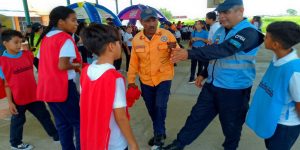 Más-de-200-estudiantes-de-la-Manola-Luna-vivieron-la-experienciaMi-Liceo,-Mi-Zona-Segura