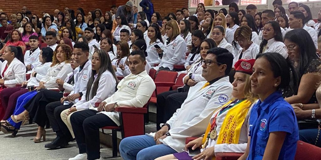 UCS-Monagas-entrega-Constancias-de-Culminación-a-371-nuevos-profesionales