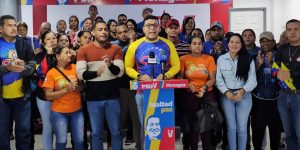 El-movimiento-de-trabajadores-del-CLAP-en-Monagas-expresan-respaldo-rotundo-a-los-candidatos-del-GPPSB