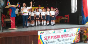 Realizado-en-todos-los-municipios-de-Monagas-Simposio-Municipal-de-Educación-Bolivariana