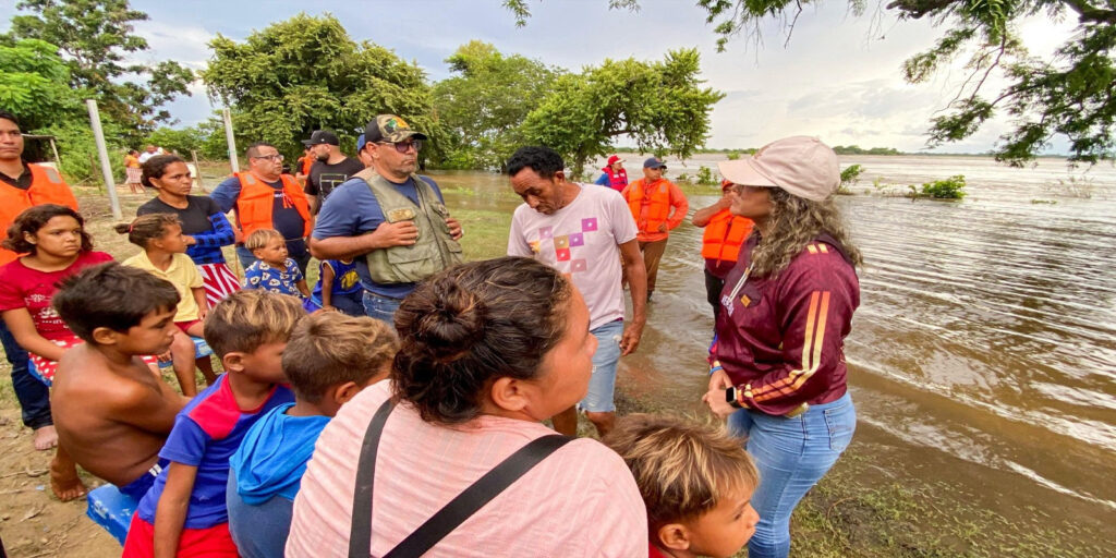 Alcaldía-de-Sotillo-atiende-afectaciones-en-28-sectores-por-crecida-del-Orinoco