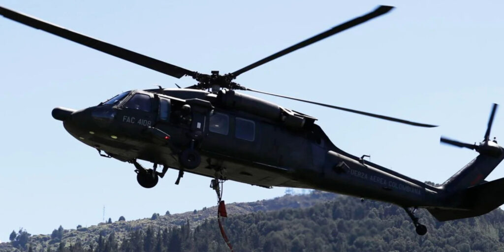 Ataque-con-dron-derriba-un-helicóptero-de-la-Policía-colombiana;-ocho-muertos-confirmó-Petro