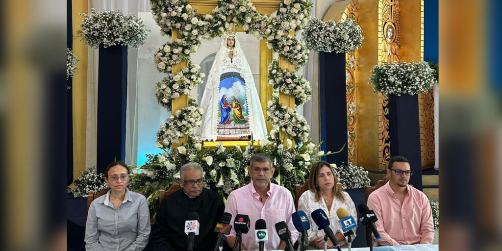 Autoridades-de-Lechería-anuncian-el-programa-oficial-para-las-Fiestas-de-la-Virgen-del-Valle-2025