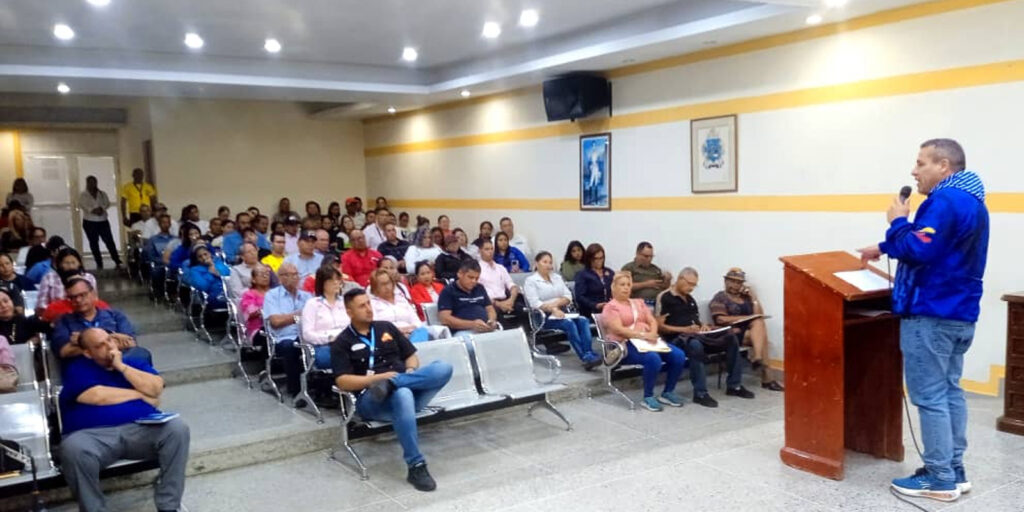 El-Programa-Inpsasel-te-Acompaña-atiende-a-trabajadores-del-municipio-Zamora