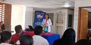 En-Cedeño-realizan-conversatorio-sobre-la-prevención-de-insuficiencia-cardíaca
