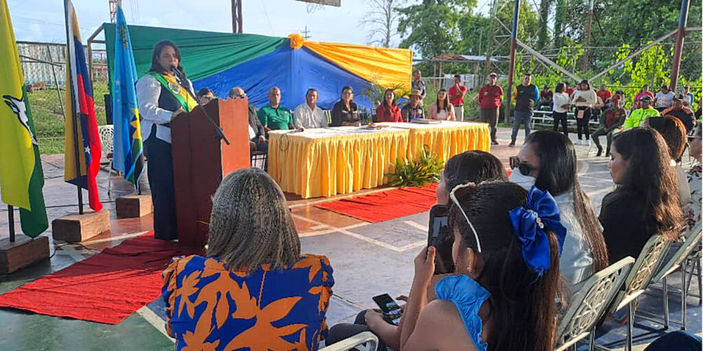 Evelin-Martínez-inicia-su-segundo-mandato-como-alcaldesa-de-Uracoa,-reforzando-su-compromiso-con-el-desarrollo-municipal