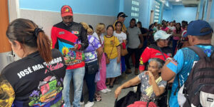 Gran-Misión-Viva-Venezuela-Mi-Patria-Querida-brinda-atención-médica-a-cultores-Warao-de-Sotillo