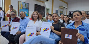 Juramentan-nueva-directiva-de-la-Cámara-Municipal-de-Santa-Bárbara