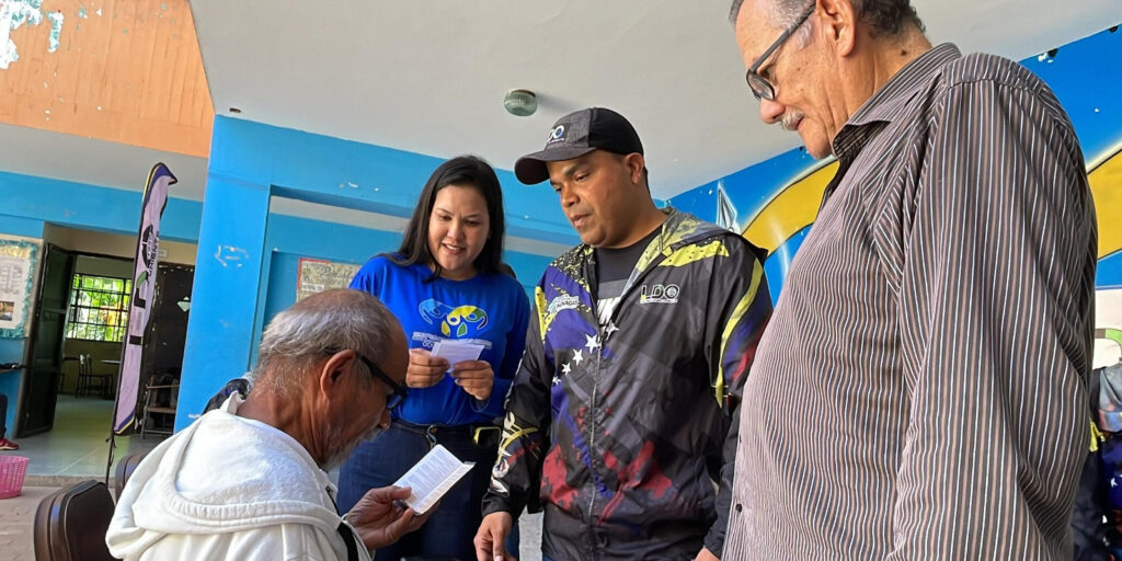 “Más-Años-Más-Amor”-llevó-salud-a-abuelos-de-La-Floresta