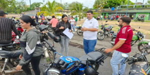 Más-de-300-motorizados-fueron-beneficiados-con-jornada-de-atención-y-supervisión-a-través-de-Fontur