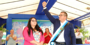 Oscar-Cedeño-se-juramenta-como-alcalde-de-Zamora-para-el-período-2025-2029
