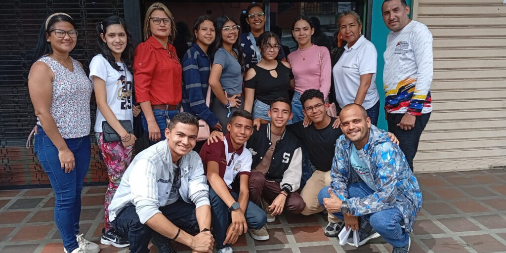 estudianres-monagas