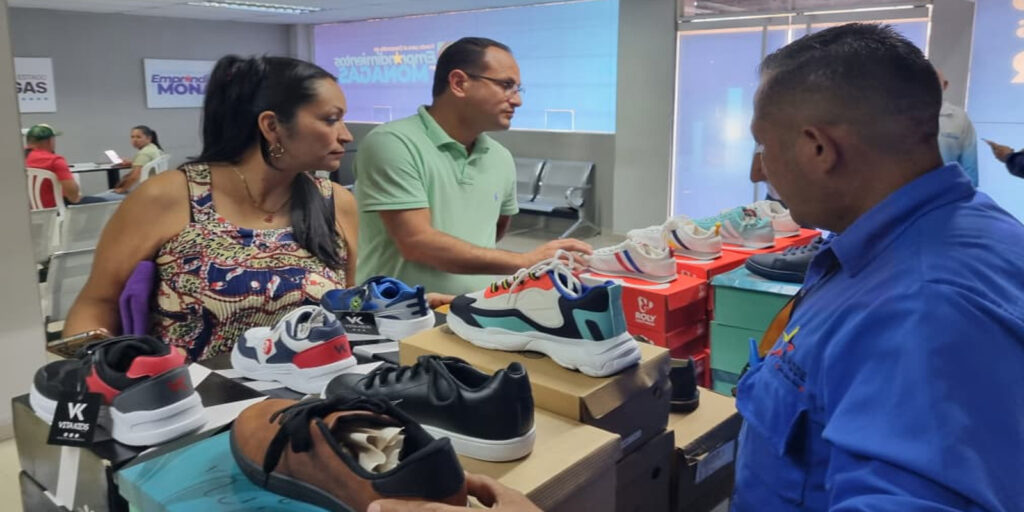 Fondeem-impulsa--el-regreso-a-clases-con-una-feria-escolar-a-precios-accesibles