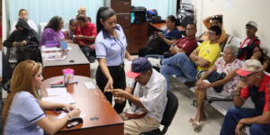 Gobernador-Ernesto-Luna-fortalece-la-salud-integral-de-la-población-monaguense