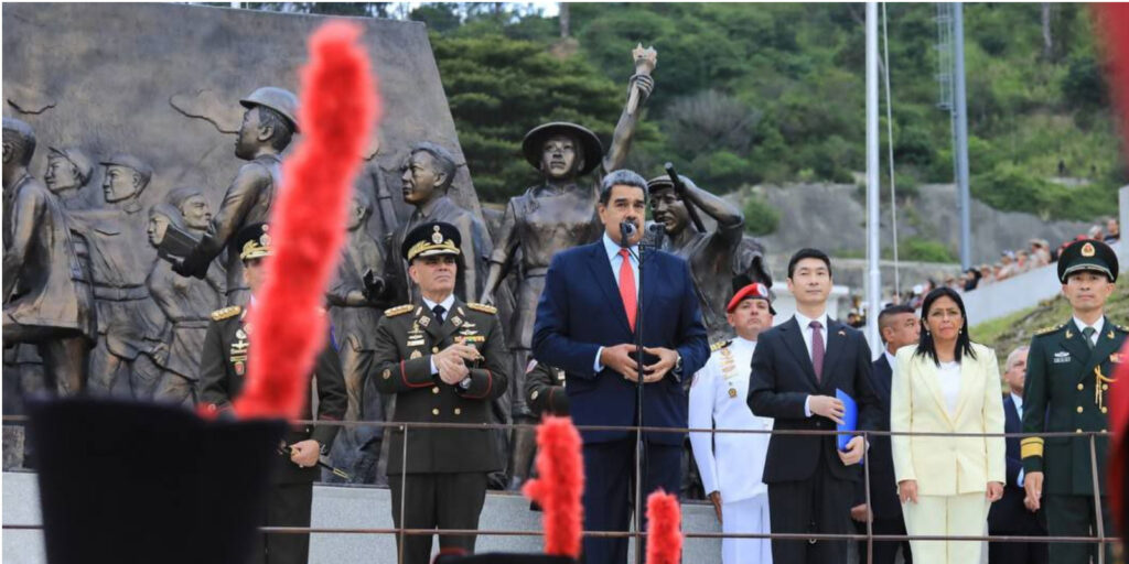 Maduro-reitera-que-Venezuela-está-de-pie-ante-embestida-de-EEUU-No-es-la-primera-ni-la-última