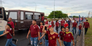 Más-de-30-mil-fanáticos-movilizó-Ruta-Vinotinto-para-el-partido-Venezuela-vs-Colombia