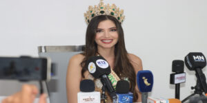 Monagas-celebra-el-triunfo-de-Nariman-Battikha-como-Miss-Grand-Venezuela-2025