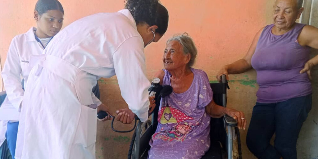 Realizan-plan-de-formación-de-la-estrategia-ale-Vida-a-tu-Corazón-en-Punceres