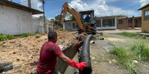 Sustituye-colector-de-aguas-servidas-en-la-urbanización-Godofredo-González-de-Boquerón
