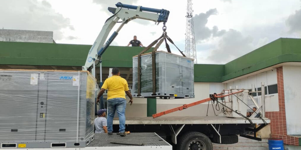 Gobierno-Bolivariano-fortalece-sistema-de-climatización-del-Hospital-Núñez-Tovar