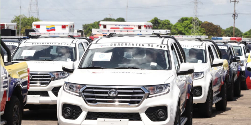 Ministro-Diosdado-Cabello-entrega-dotación-para-adecuar-los-199-cuadrantes-de-paz-en-Monagas