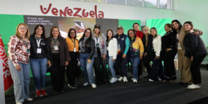 Monagas-participa-en-el-Primer-Congreso-Mundial-de-Aviturismo