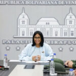 Presidenta (E) lideró encuentro estratégico con el alto mando militar