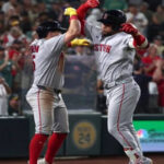 La dupla Abreu-Contreras marcó la remontada de Boston a fuerza de batazos