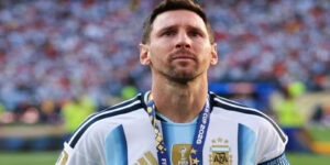 LEO