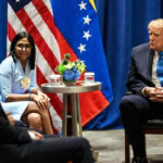 Riesgo país disminuye 6.000 puntos tras la reunión de Delcy Rodríguez con Trump